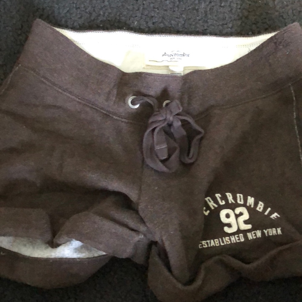 Abercrombie bundle. - Picture 3 of 8